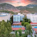 Blue Fish Resort