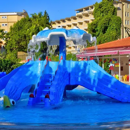 Blue Fish Semesteranläggning (resort)