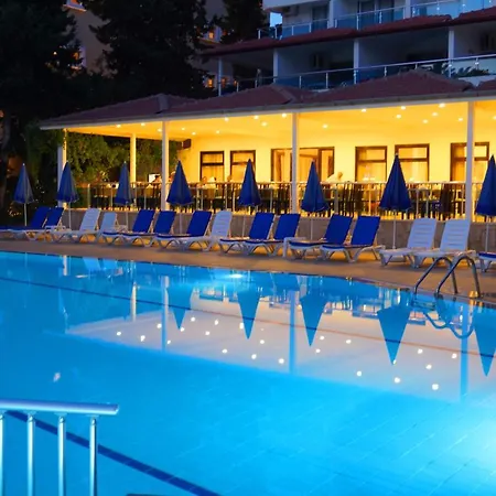Blue Fish Resort 4*