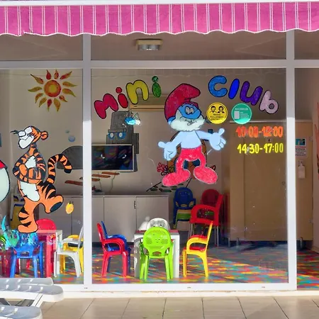 Semesteranläggning (resort) Blue Fish Alanya