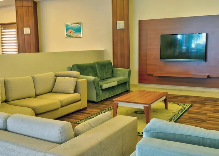 Resort Blue Fish