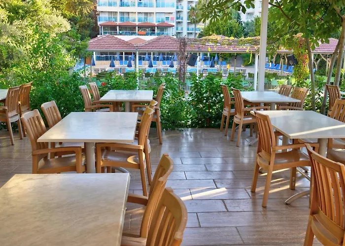 Blue Fish Resort Konaklı