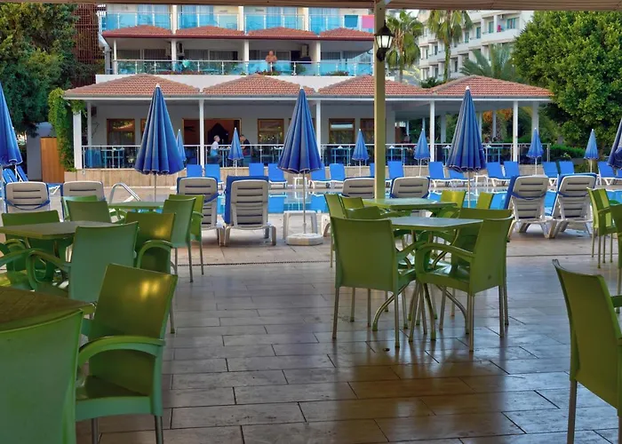 Blue Fish Resort 4*