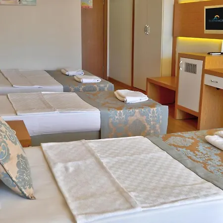 Blue Fish منتجع